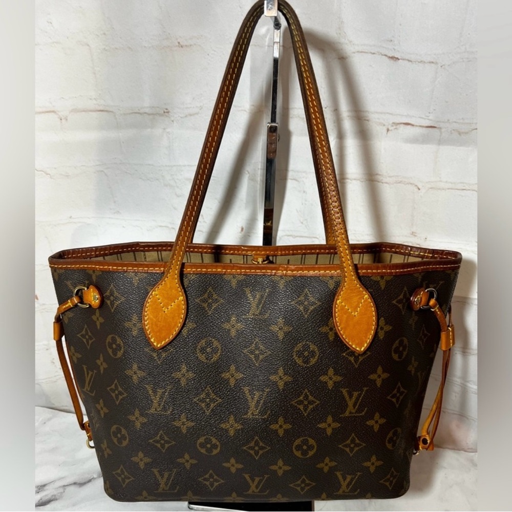 EUC Louis Vuitton monogram Neverfull